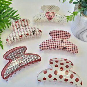 ✨Bundle 6 PCS | NEW Assorted Hair Clips| Claw Clips | Everyday Hair Accessories✨